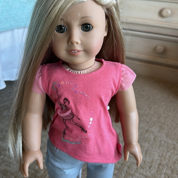 American Girl Toys American Girl Doll Of The Year 24 Isabelle Euc